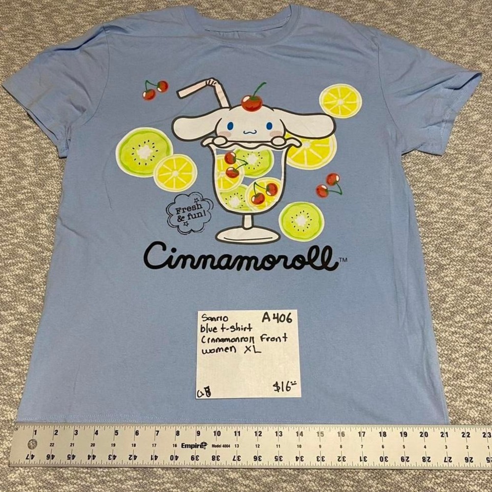 Sanrio Cinnamoroll blue t-shirt with fruit design Size XL.SKU-A406